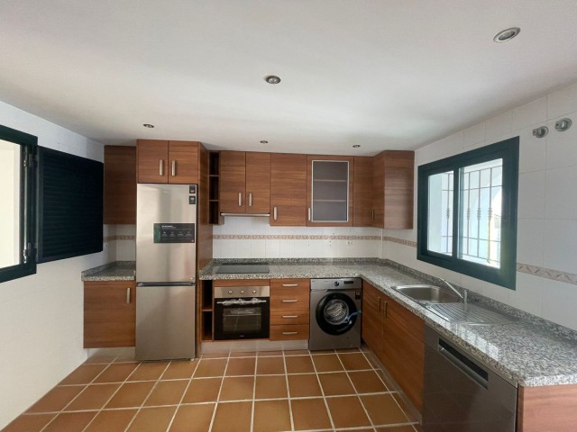 3 Slaapkamer Rijtjeshuis in Manilva