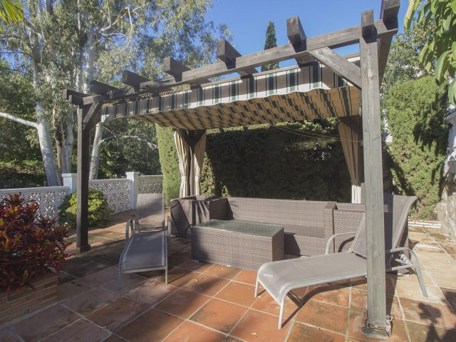 Villa con 3 Dormitorios  en Benalmadena