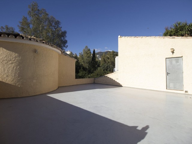 Villa con 3 Dormitorios  en Benalmadena