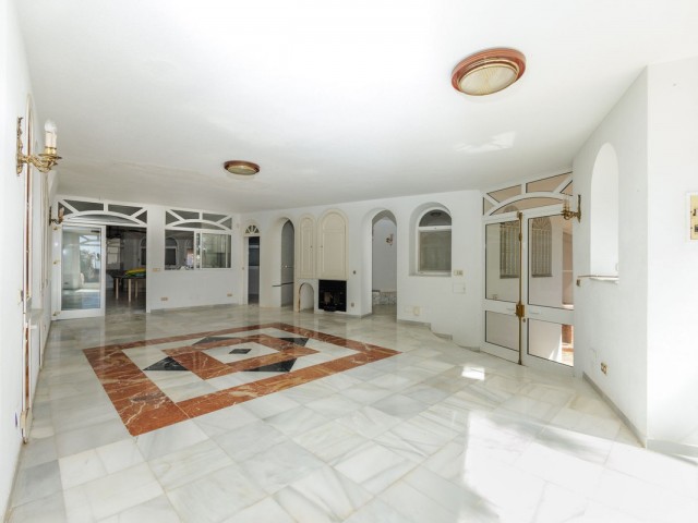 9 Bedrooms Villa in Torremuelle