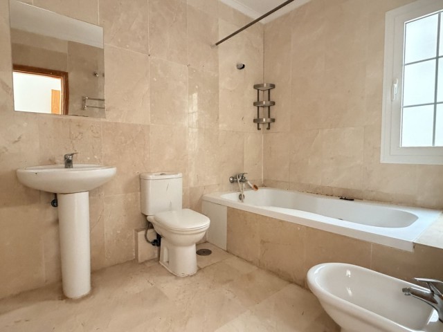 4 Bedrooms Townhouse in Riviera del Sol