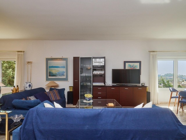 4 Bedrooms Villa in Mijas Costa