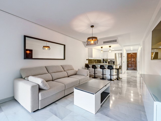 3 Bedrooms Apartment in Sierra Blanca