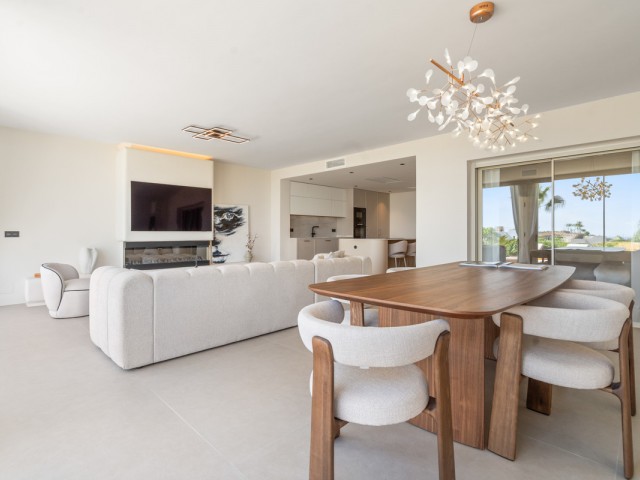 3 Schlafzimmer Apartment in Nueva Andalucía