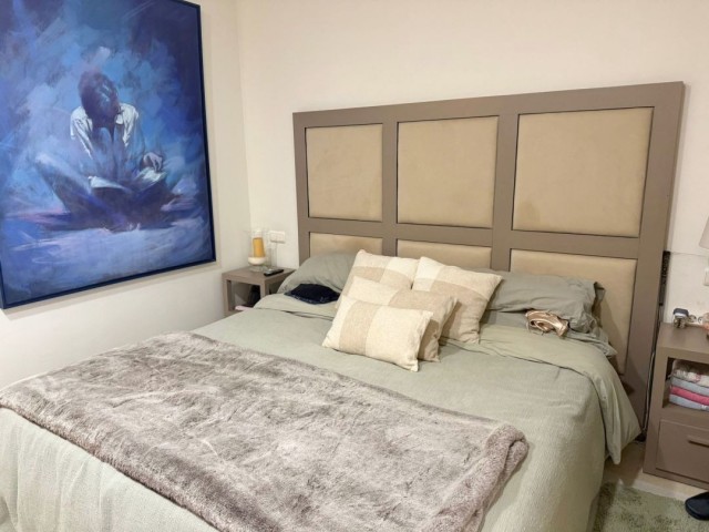 Ático con 3 Dormitorios  en Marbella