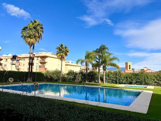 Appartement avec 2 Chambres  à Estepona