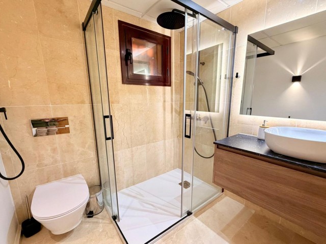 Appartement avec 2 Chambres  à Estepona