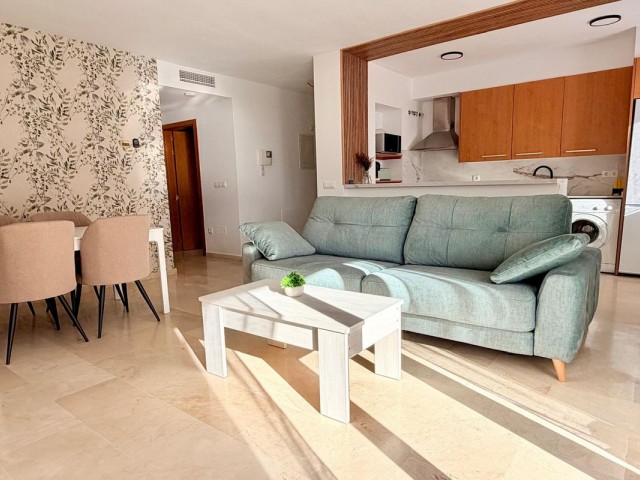 Appartement avec 2 Chambres  à Estepona