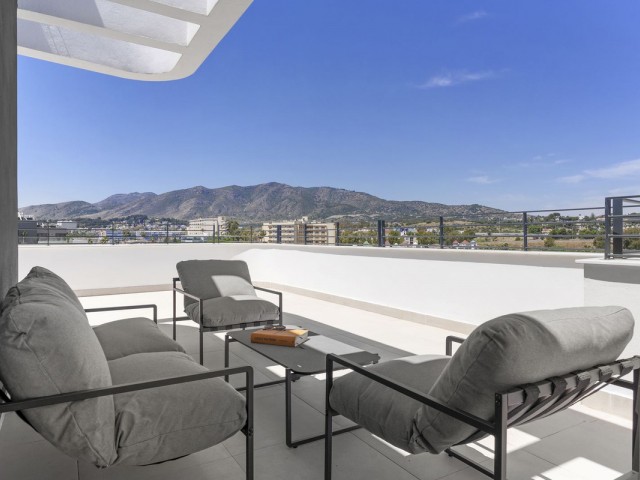 Ático con 2 Dormitorios  en Torremolinos