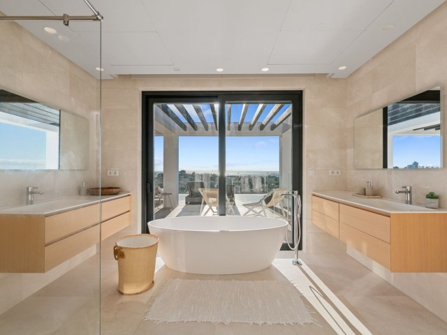 5 Schlafzimmer Villa in El Paraiso