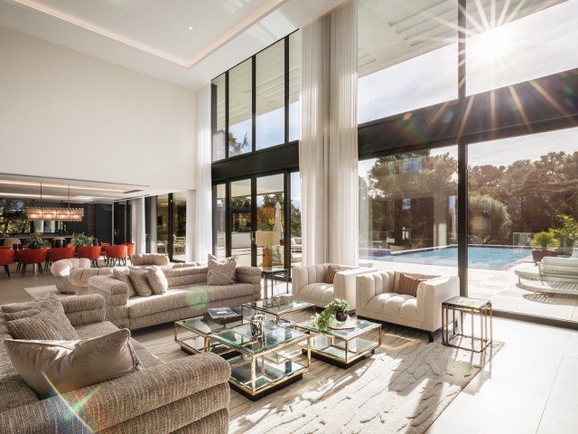 7 Bedrooms Villa in Sotogrande Costa