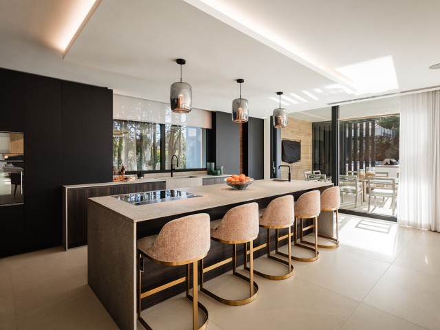 7 Bedrooms Villa in Sotogrande Costa