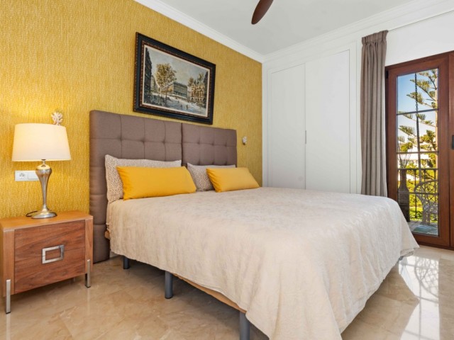 Villa avec 4 Chambres  à Estepona