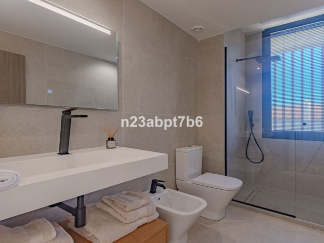 5 Bedrooms Villa in Sotogrande Costa