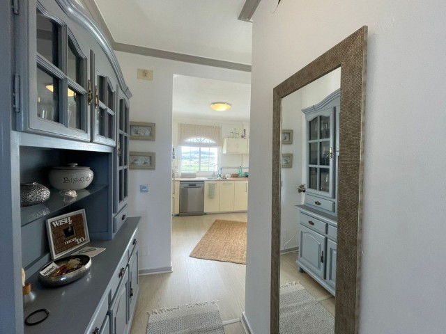 Penthouse avec 2 Chambres  à Estepona