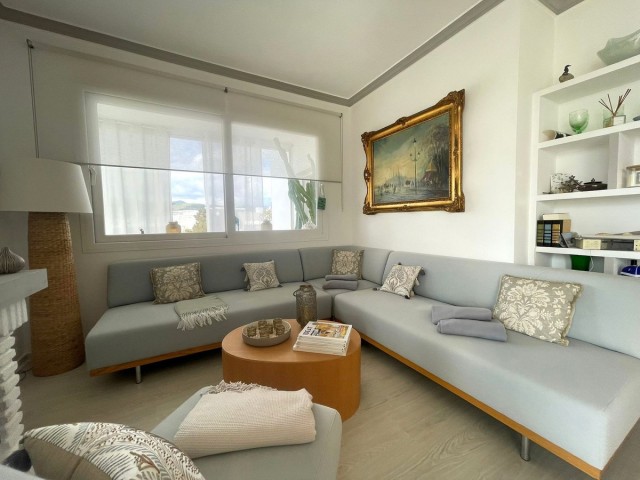 Penthouse avec 2 Chambres  à Estepona