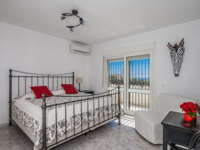 4 Soveroms Villa i Marbesa