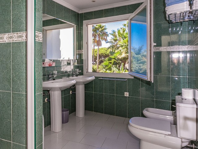 4 Soveroms Villa i Marbesa