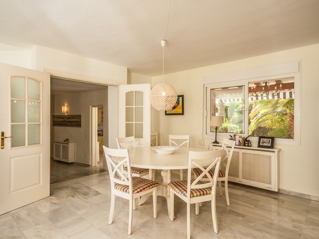 4 Soveroms Villa i Marbesa