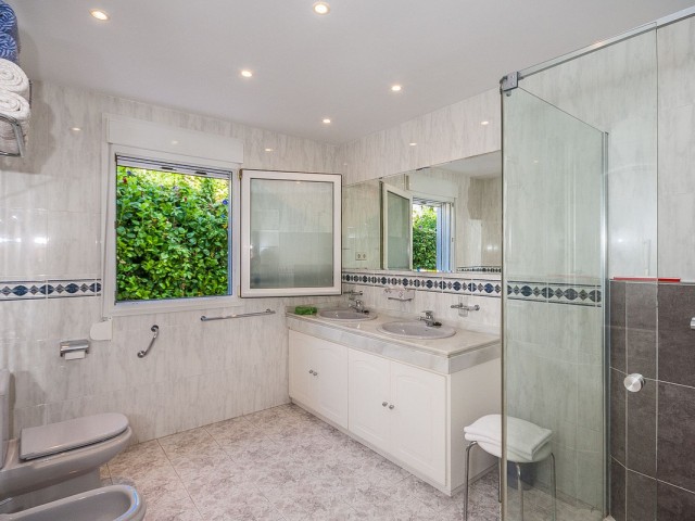 4 Soveroms Villa i Marbesa