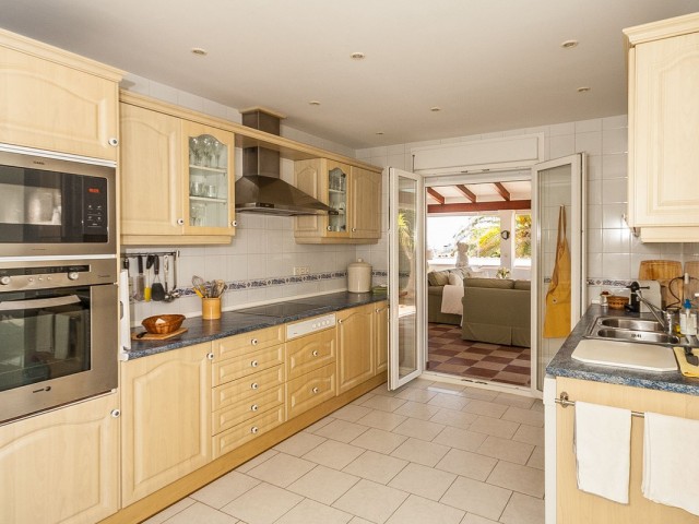 4 Soveroms Villa i Marbesa