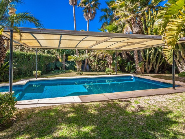 4 Soveroms Villa i Marbesa