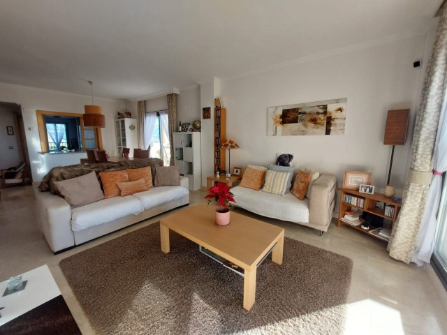 2 Soveroms Leilighet i Benahavís