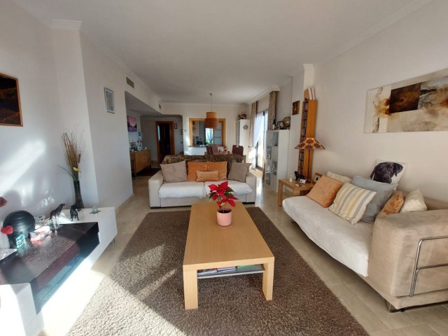 2 Soveroms Leilighet i Benahavís