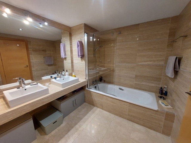 2 Soveroms Leilighet i Benahavís