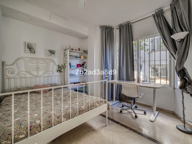 5 Slaapkamer Appartement in Nueva Andalucía