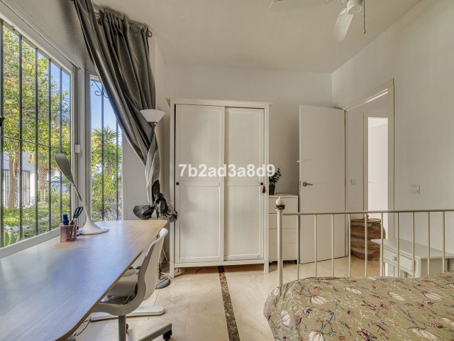 5 Slaapkamer Appartement in Nueva Andalucía