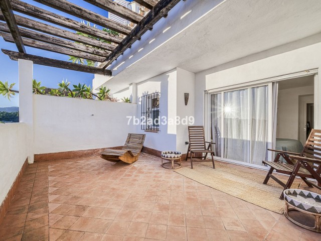5 Slaapkamer Appartement in Nueva Andalucía