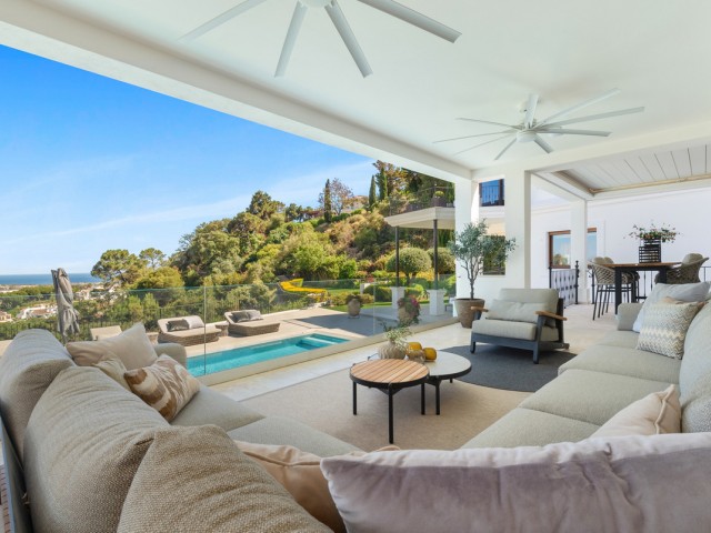 7 Soveroms Villa i Benahavís