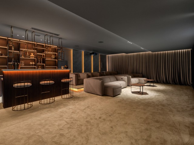 7 Soveroms Villa i Benahavís