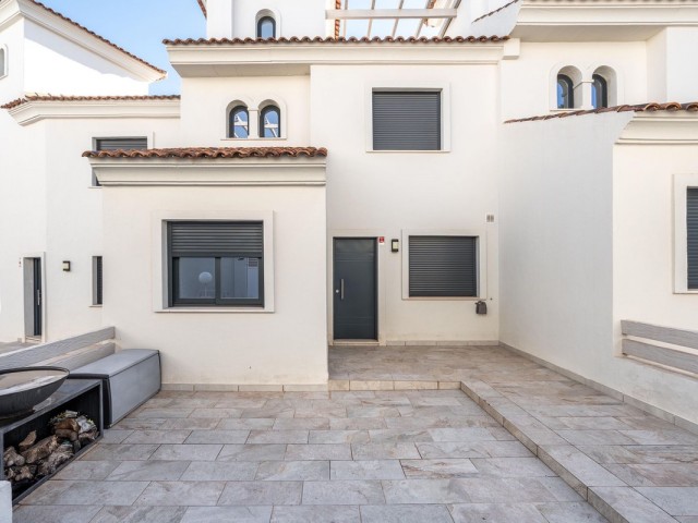 3 Schlafzimmer Reihenhaus in El Paraiso