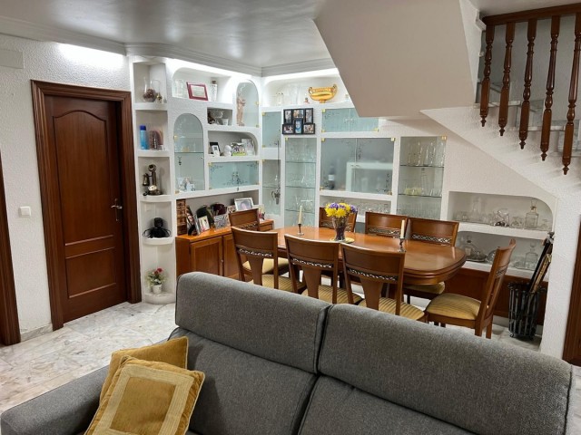 4 Bedrooms Villa in Nueva Andalucía