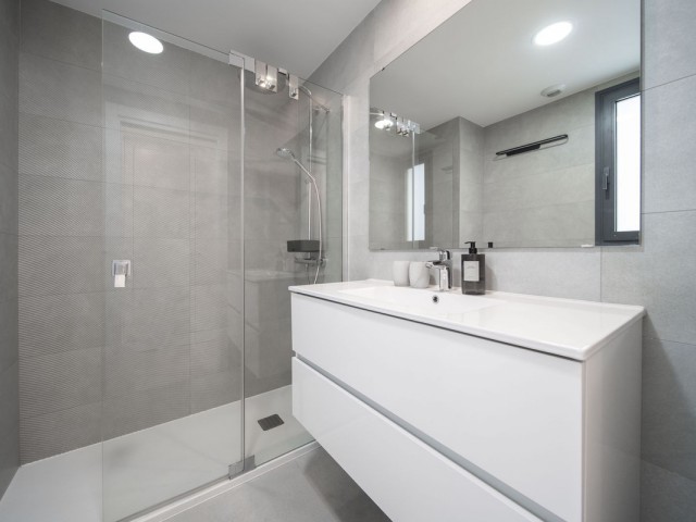 2 Soveroms Leilighet i Carvajal