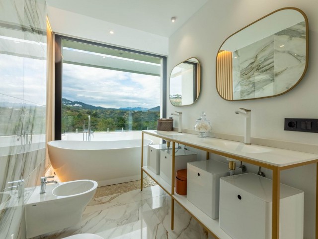 4 Bedrooms Villa in La Cala Golf