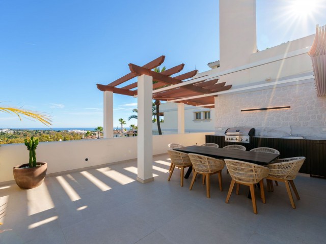 3 Bedrooms Apartment in Nueva Andalucía