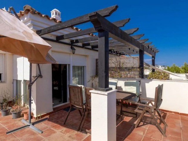 Penthouse avec 2 Chambres  à Mijas Golf