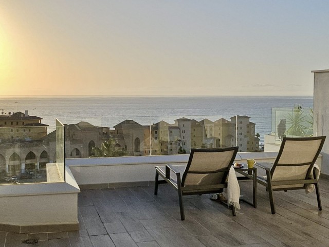 3 Bedrooms Townhouse in Fuengirola