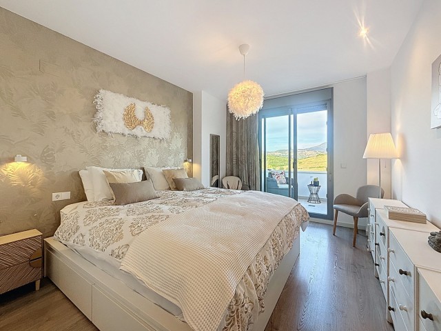 2 Sovrums Lägenhet i Estepona