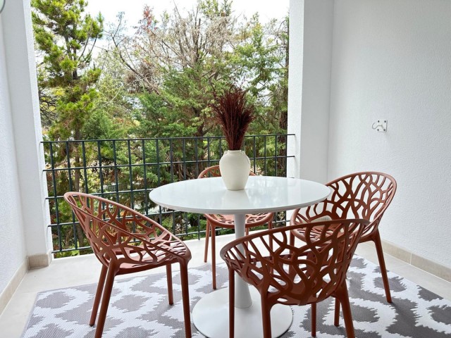 2 Bedrooms Apartment in San Pedro de Alcántara