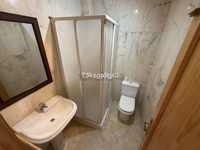 4 Bedrooms Townhouse in Estepona