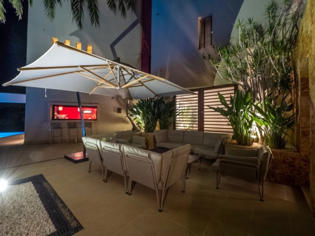 6 Sovrums Villa i Sotogrande