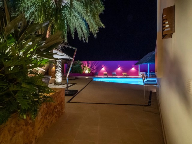 6 Sovrums Villa i Sotogrande