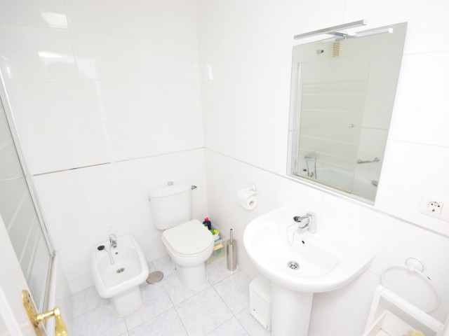 Ático con 2 Dormitorios  en La Cala de Mijas