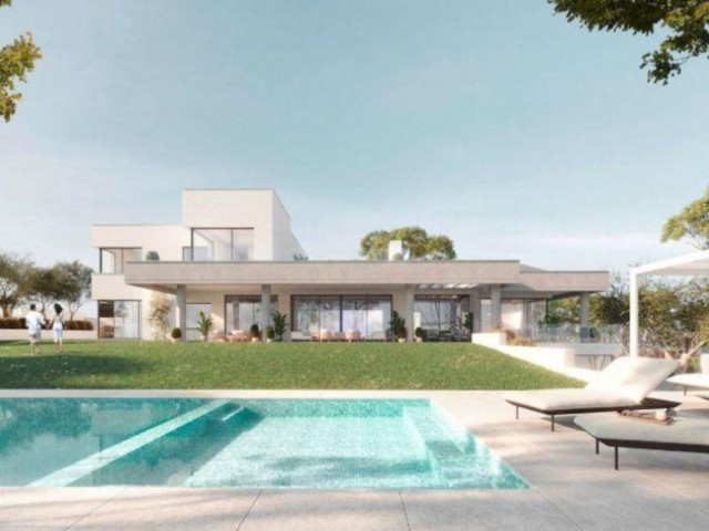 7 Bedrooms Villa in Sotogrande