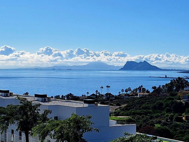 3 Bedrooms Villa in La Duquesa