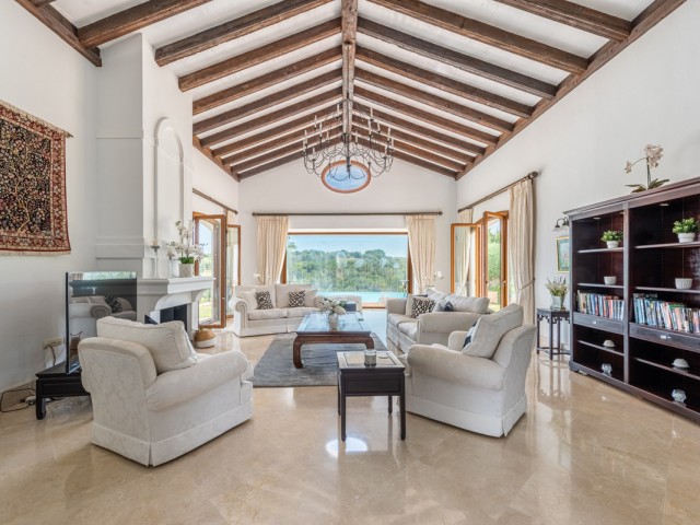 7 Bedrooms Villa in Sotogrande Alto